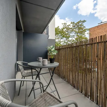 Appartamento Charming With Balcony In Wroclaw's Nadodrze By Renters *