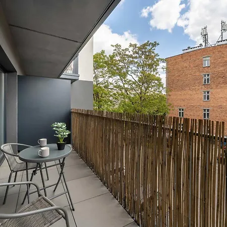 Appartement Charming With Balcony In Wroclaw's Nadodrze By Renters Wrocław